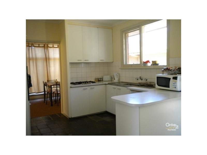 16 Pauline Avenue, Dingley Village VIC 3172