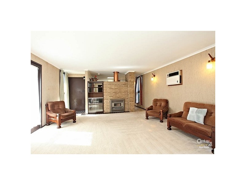 16 Mussert Avenue, Dingley Village VIC 3172