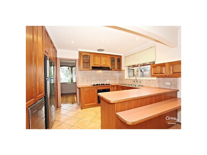 12 Plaza Crescent, Dingley Village VIC 3172