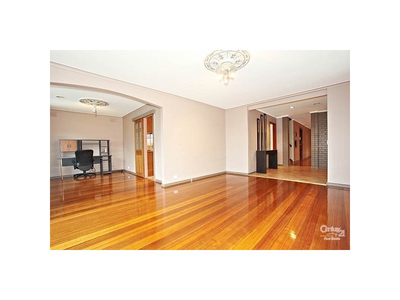 12 Plaza Crescent, Dingley Village VIC 3172