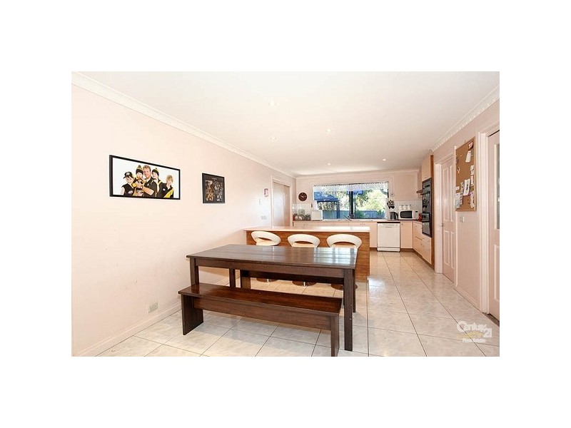 3 Dorrington Court, Dingley Village VIC 3172