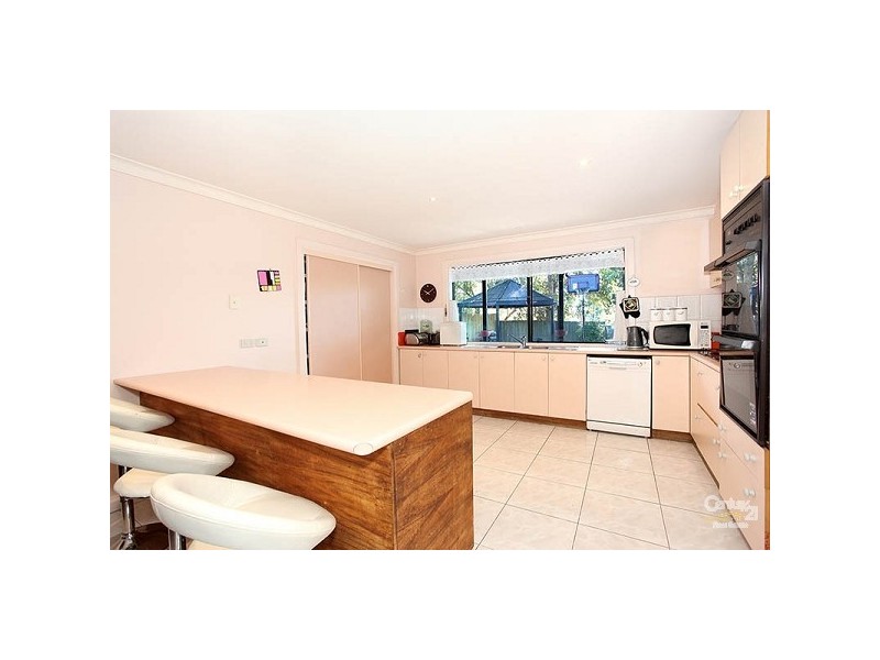 3 Dorrington Court, Dingley Village VIC 3172