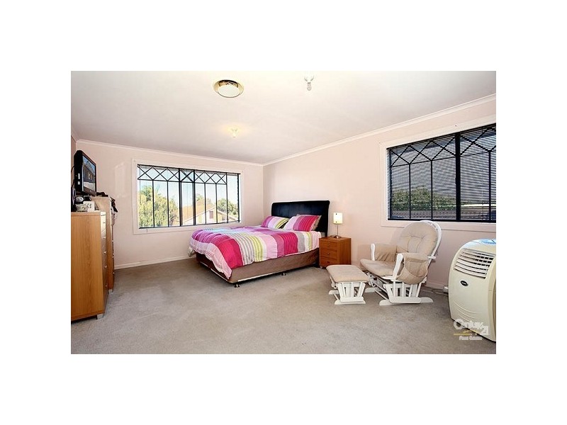 3 Dorrington Court, Dingley Village VIC 3172