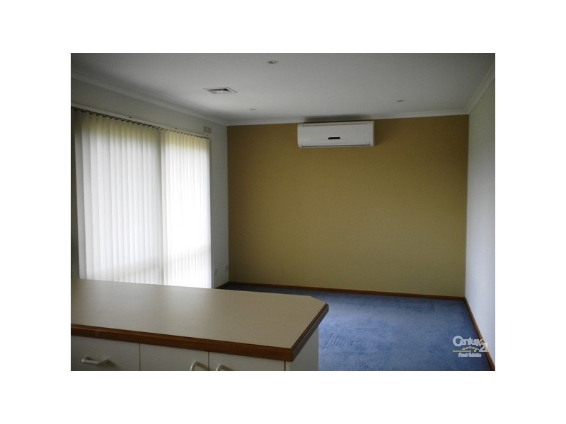 14 Lauren Close, Dingley Village VIC 3172