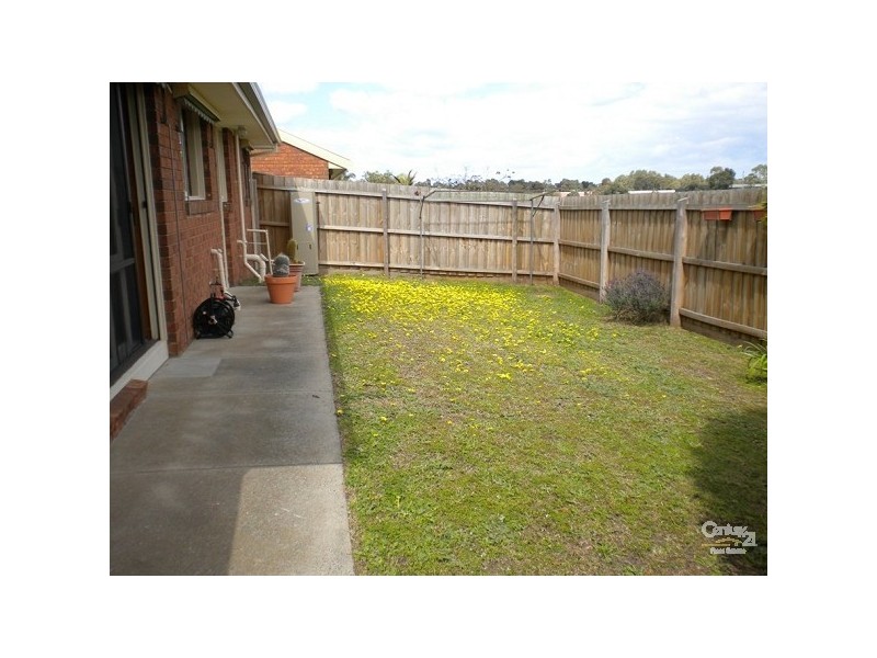 14 Lauren Close, Dingley Village VIC 3172