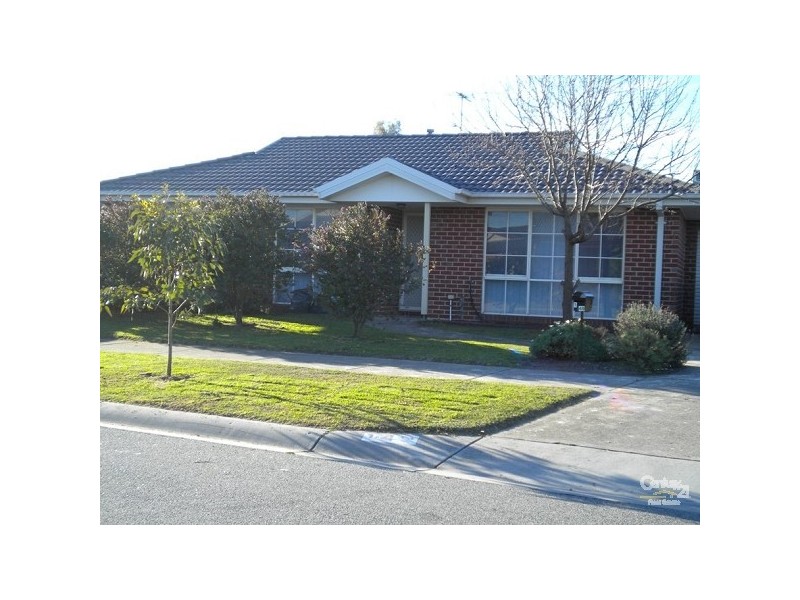 1/49 Oberon Drive, Carrum Downs VIC 3201