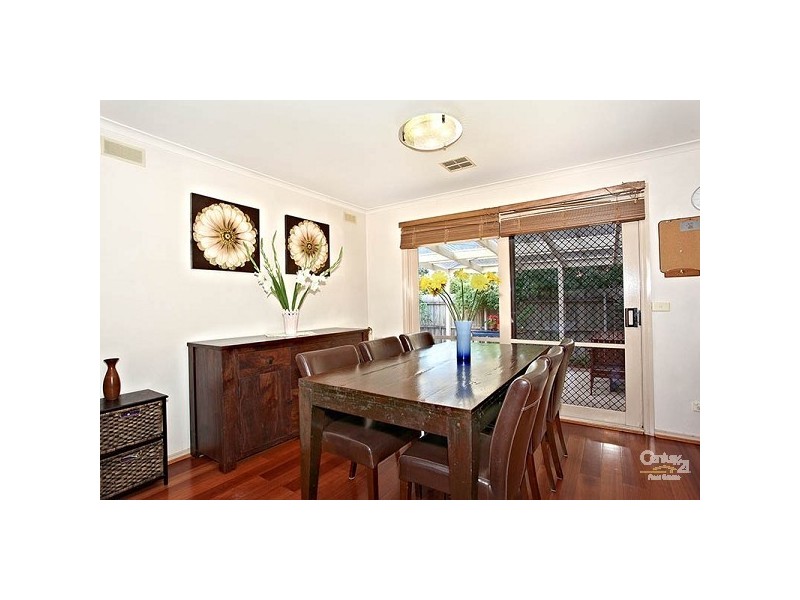 12 Oploo Court, Dingley Village VIC 3172