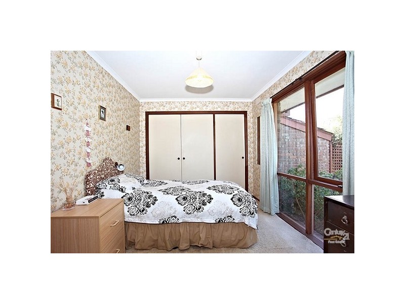 4 Tambo Court, Dingley Village VIC 3172