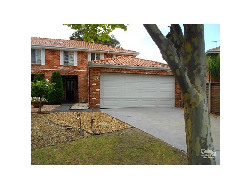 12 Harry Court, Dingley Village VIC 3172