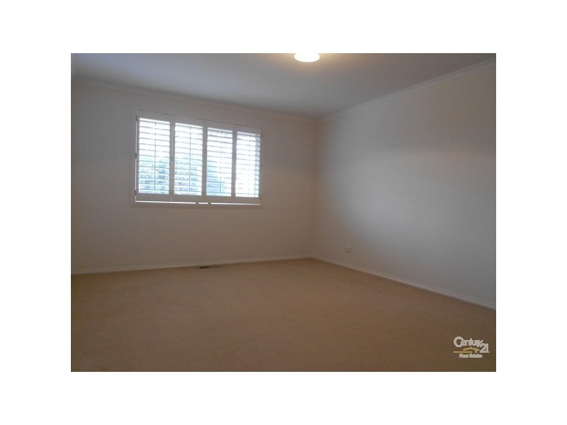 12 Harry Court, Dingley Village VIC 3172