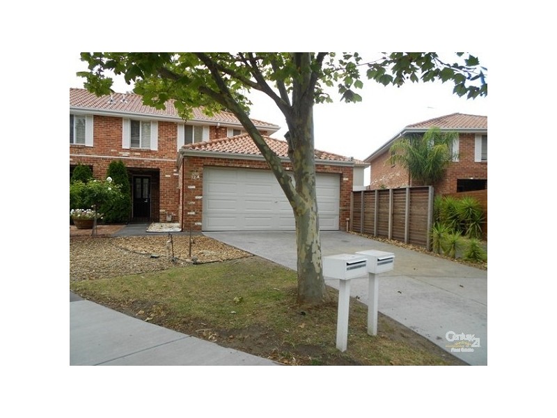 12 Harry Court, Dingley Village VIC 3172