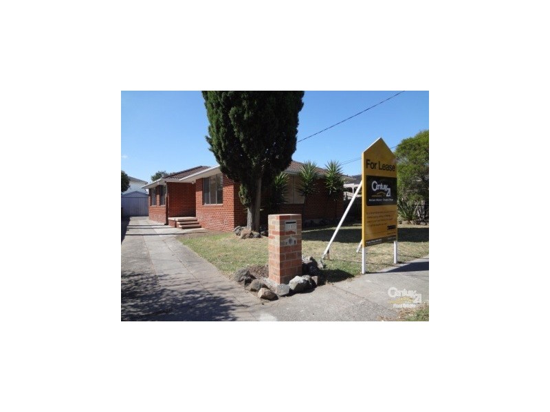 11 Allawah Close, Keysborough VIC 3173