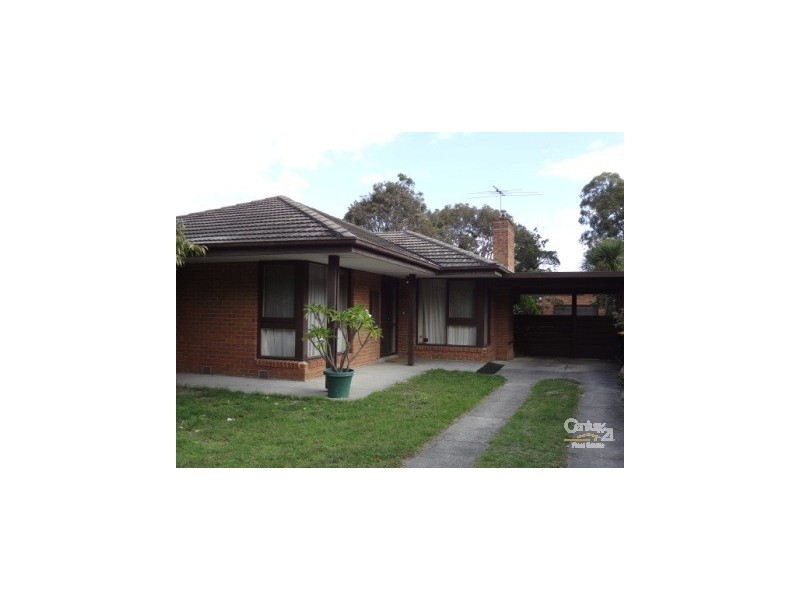 4 Kingswood Drive, Dingley Village VIC 3172