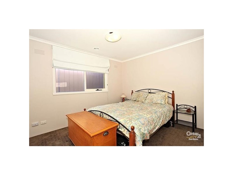 5 Willy Court, Dingley Village VIC 3172