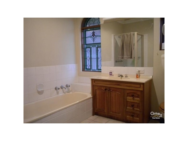 7 Highview Avenue, Cranbourne VIC 3977