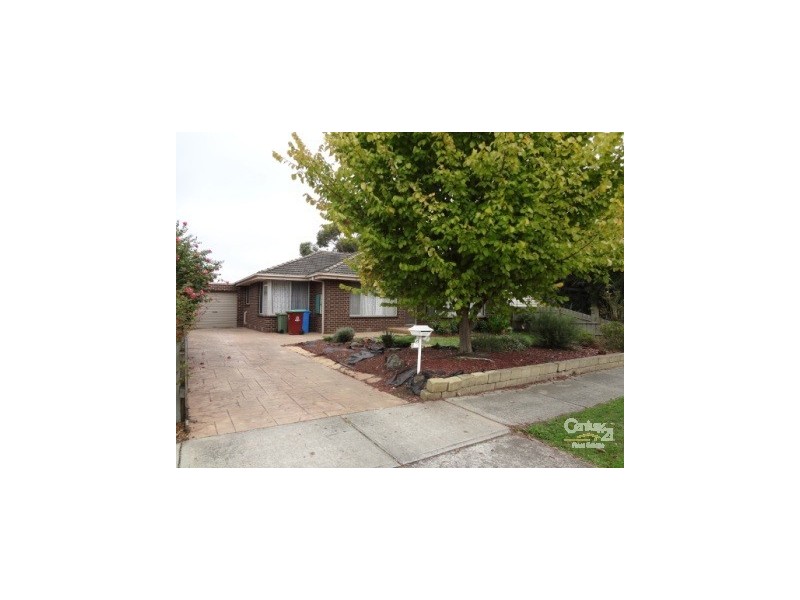 7 Highview Avenue, Cranbourne VIC 3977