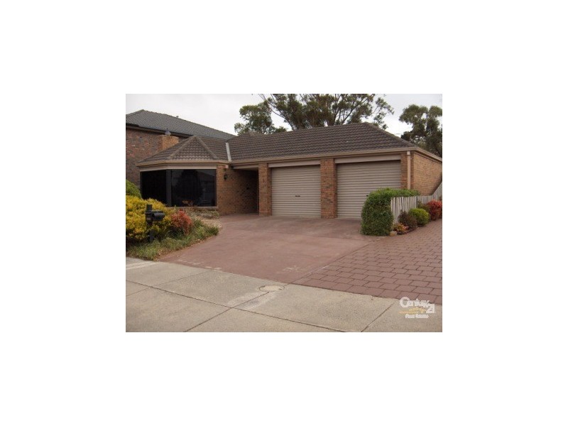 5 Dorrington Court, Dingley Village VIC 3172