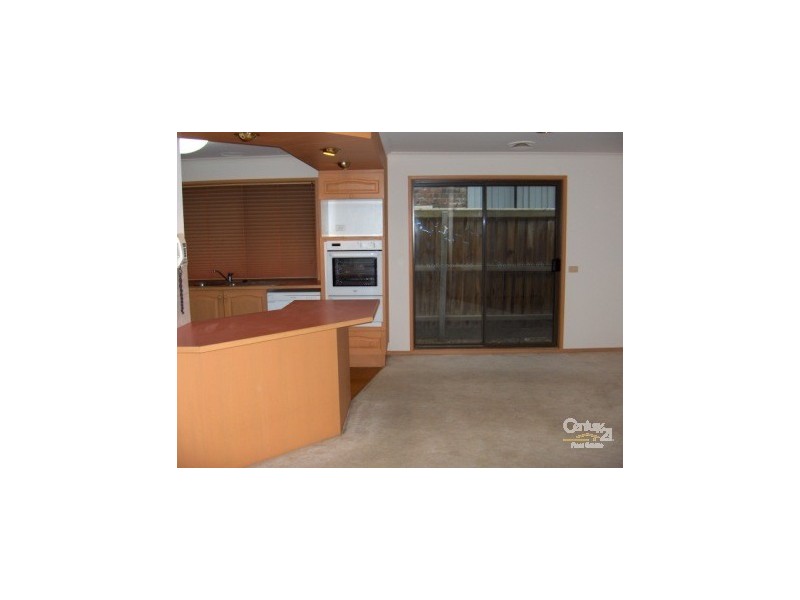 5 Dorrington Court, Dingley Village VIC 3172