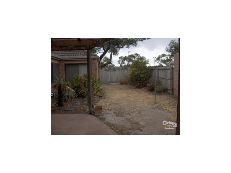 5 Dorrington Court, Dingley Village VIC 3172