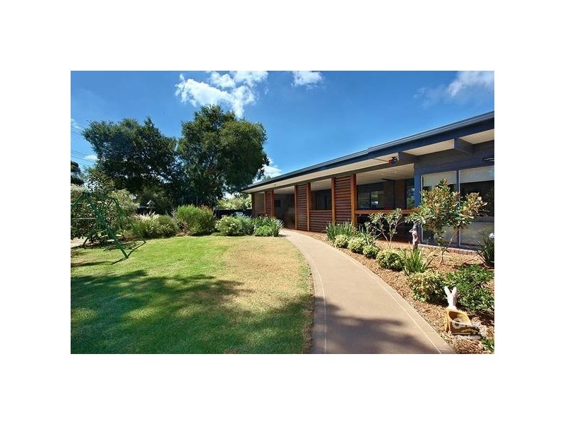 72 Centre Dandenong Road, Dingley Village VIC 3172