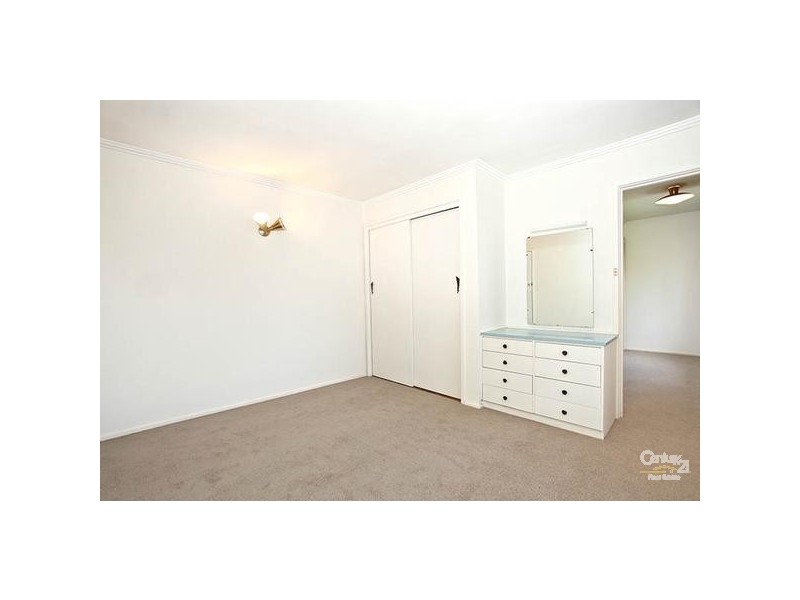 32 Shelford Grove, Dingley Village VIC 3172