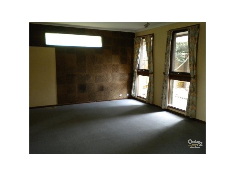 2 Picola Court, Dingley Village VIC 3172