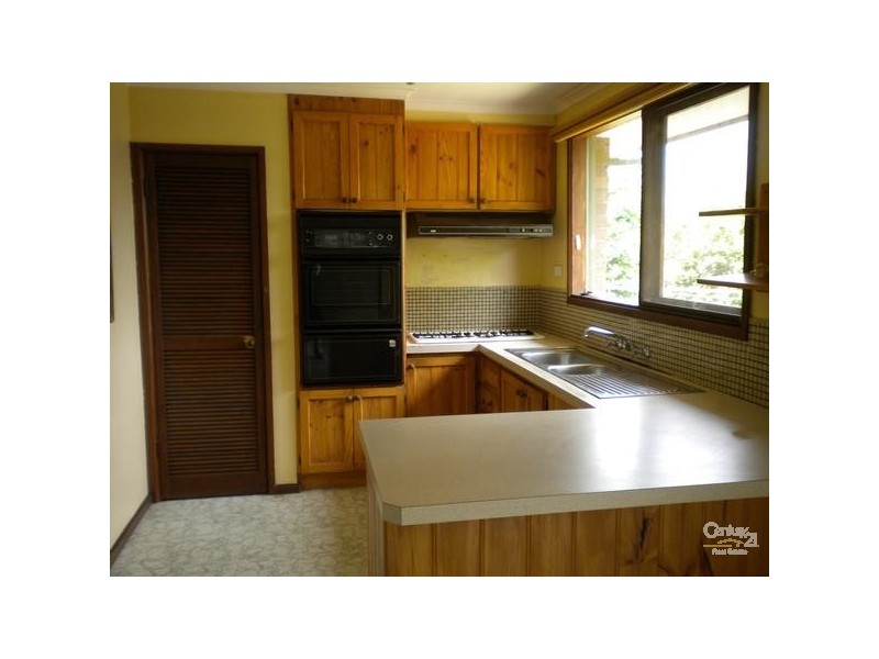 2 Picola Court, Dingley Village VIC 3172