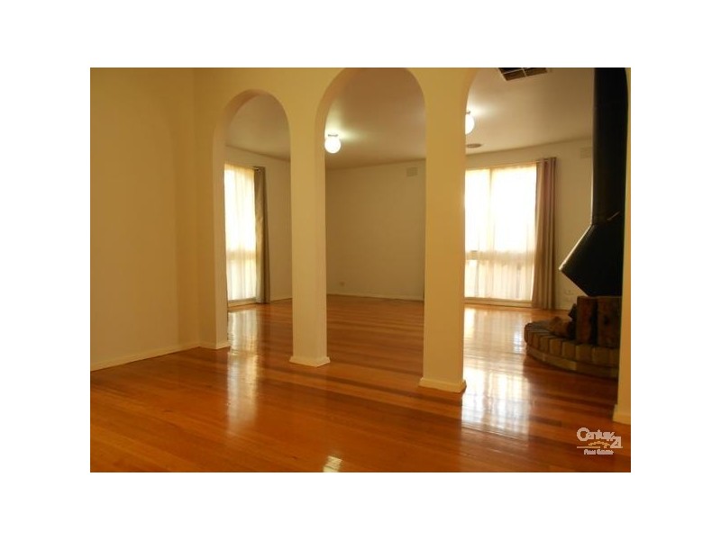 2 Shepherd Court, Dingley Village VIC 3172