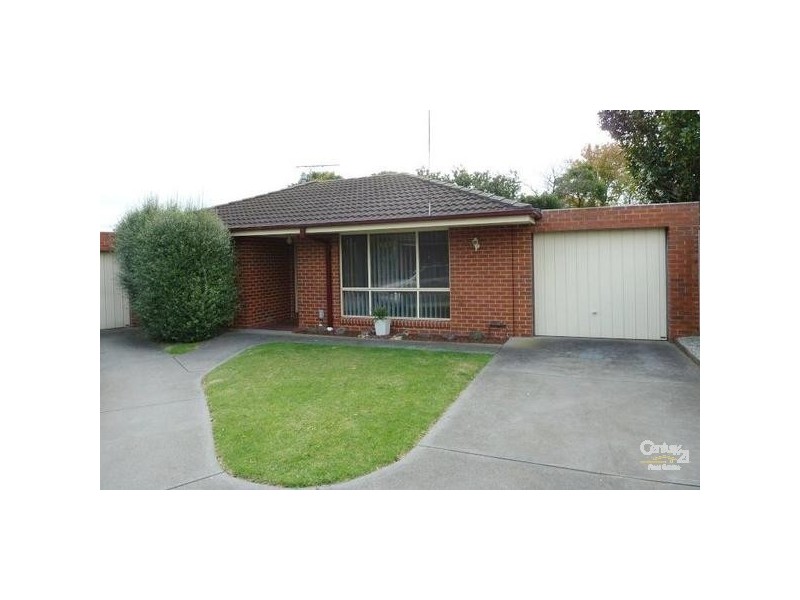 2/6 Mussert Avenue, Dingley Village VIC 3172