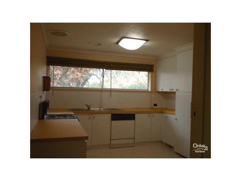 2 Alba Street, Frankston North VIC 3200