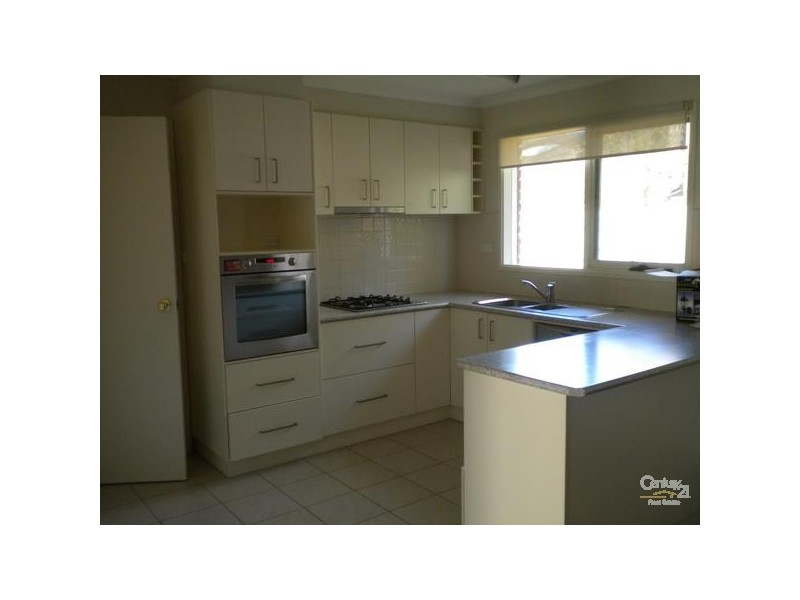 2/34-36 Howard Road, Dingley Village VIC 3172