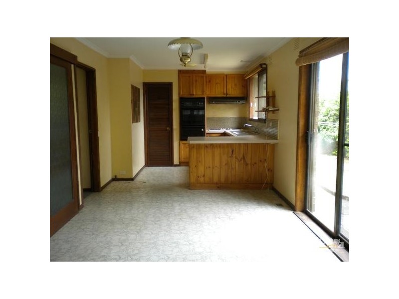 2 Picola Court, Dingley Village VIC 3172