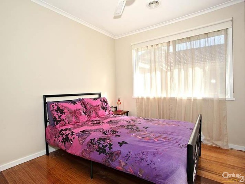 22 Harley Street, Dingley Village VIC 3172