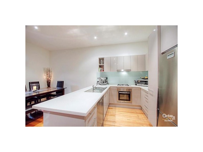 16/9 Manikato Avenue, Mordialloc VIC 3195