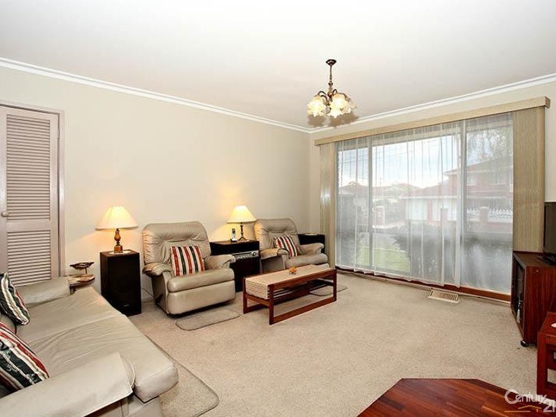 12 Treeby Court, Springvale South VIC 3172