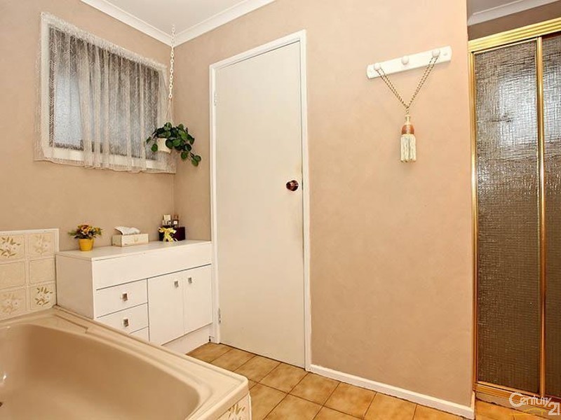 12 Treeby Court, Springvale South VIC 3172