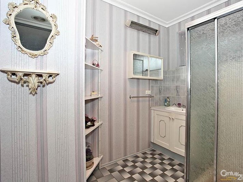 12 Treeby Court, Springvale South VIC 3172