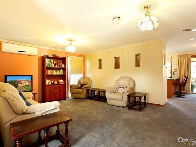 11 / 52-70 Centre Dandenong Road, Dingley Village VIC 3172