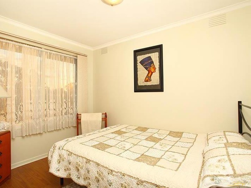 10 Casco Place, Dingley Village VIC 3172