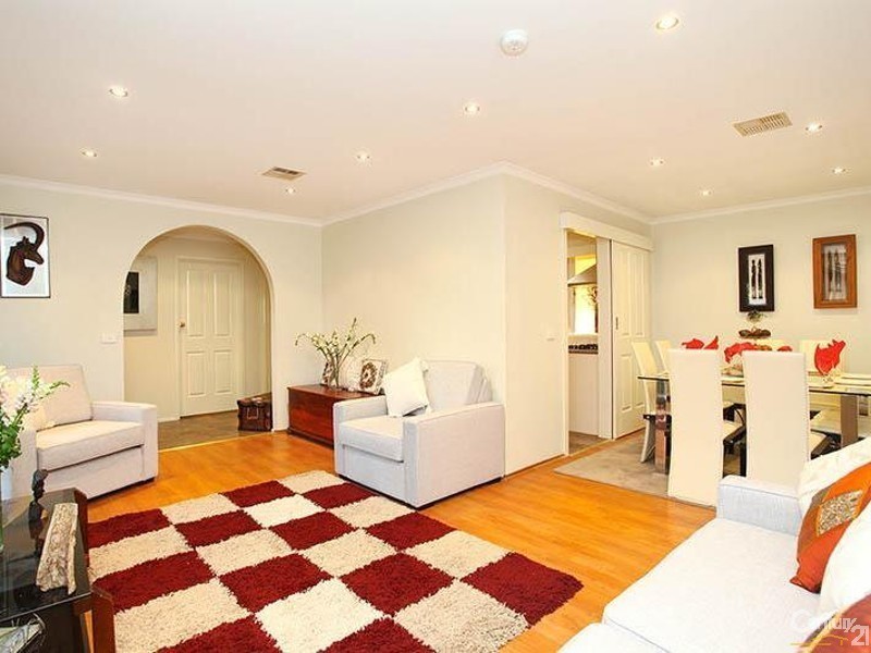 10 Casco Place, Dingley Village VIC 3172