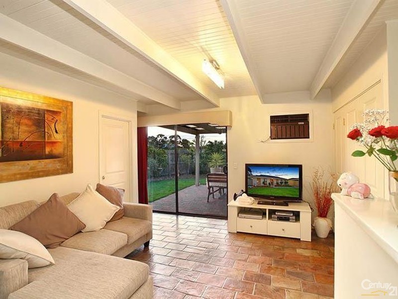 10 Casco Place, Dingley Village VIC 3172