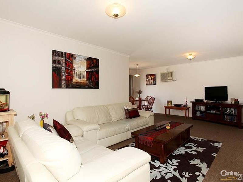 2/10 Willowglen Court, Dingley Village VIC 3172