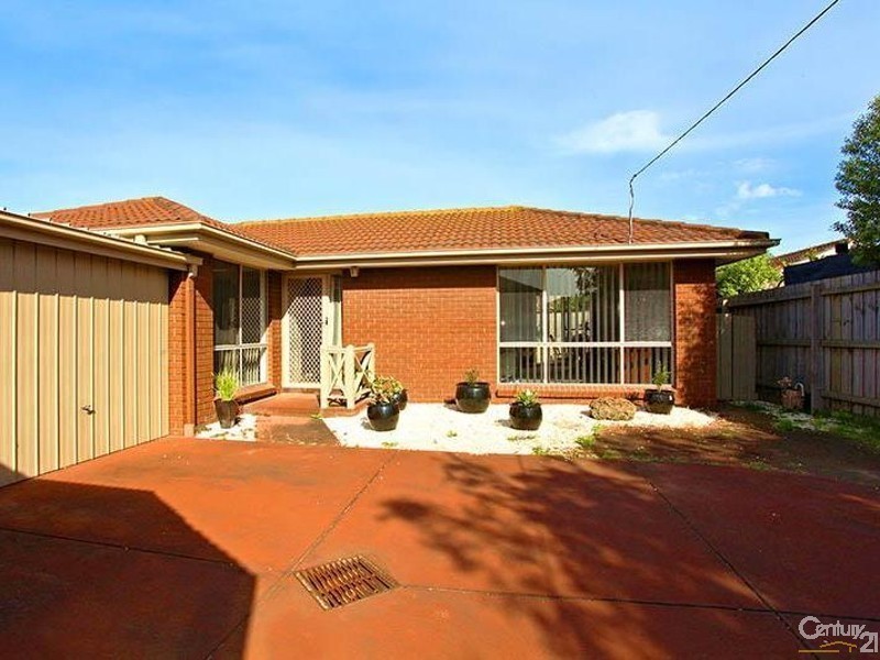 2/10 Willowglen Court, Dingley Village VIC 3172