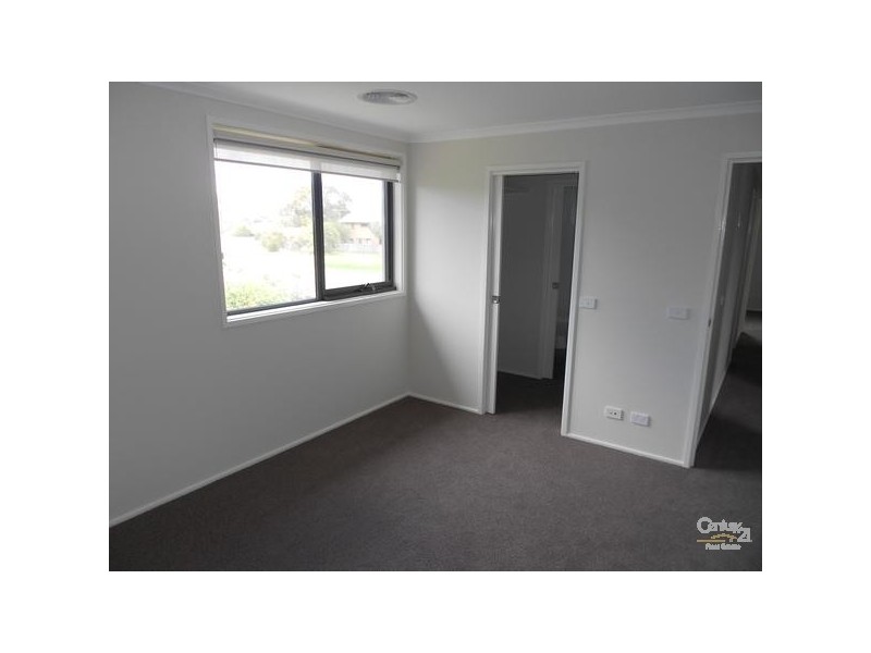 5 Venus Court, Dingley Village VIC 3172