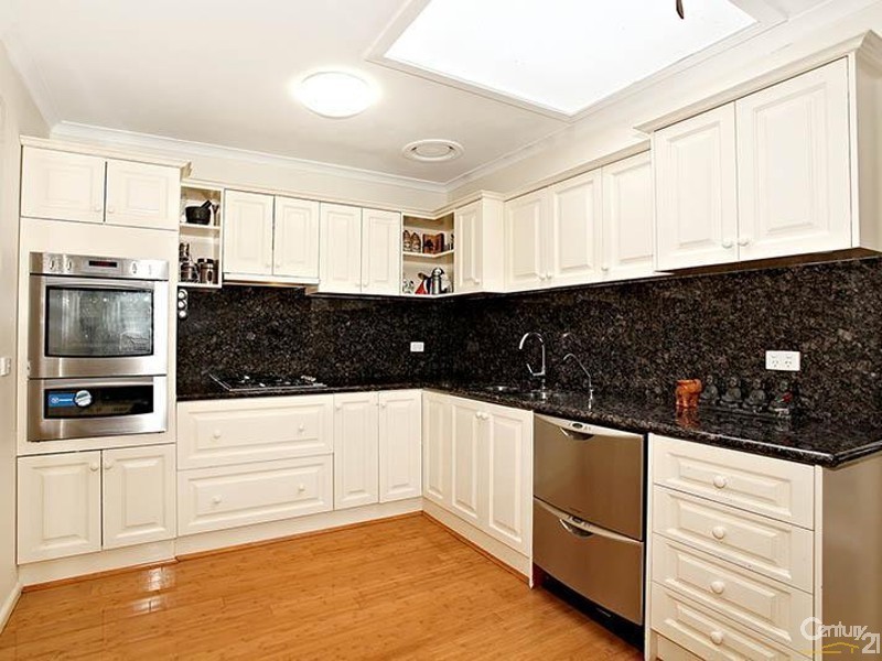 1 / 7-9 Dingley Court, Dingley Village VIC 3172