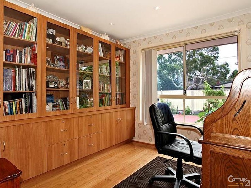 1 / 7-9 Dingley Court, Dingley Village VIC 3172