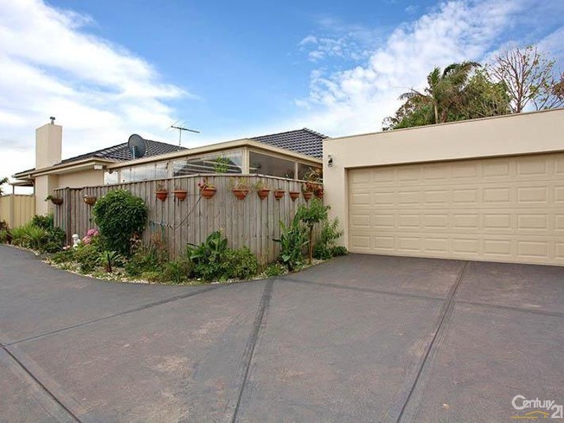 1 / 7-9 Dingley Court, Dingley Village VIC 3172