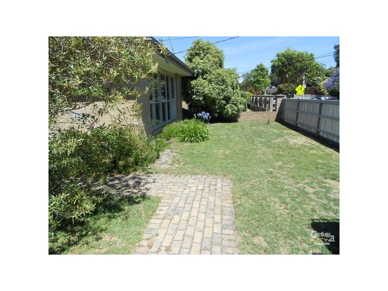 80 Jacks Avenue, Dingley Village VIC 3172