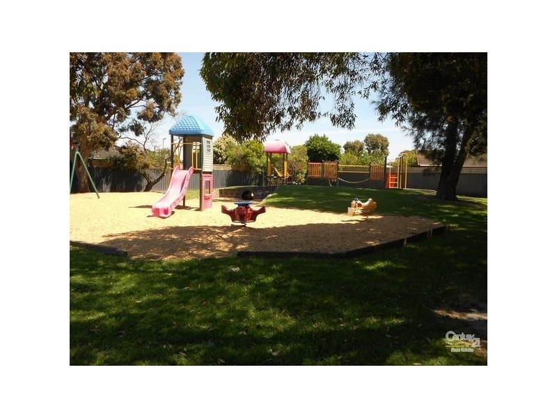 80 Jacks Avenue, Dingley Village VIC 3172