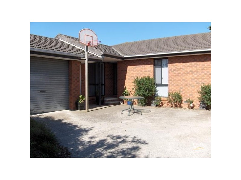2/42 Nicholas Grove, Heatherton VIC 3202